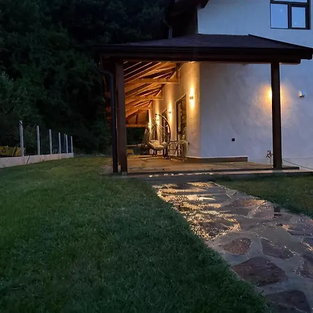 Forest Nest Сasa de vacaciones *