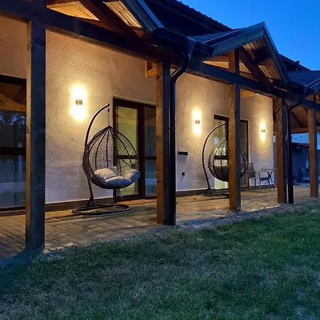 Forest Nest Krayni Dol