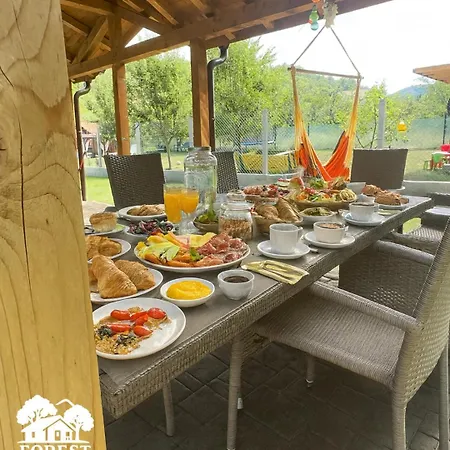 Forest Nest بيت للعطل Krayni Dol