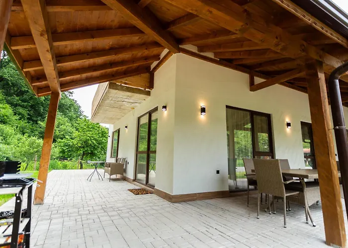 Forest Nest Tatil Evi Krayni Dol